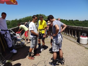 1 - Saut depuis le viaduc