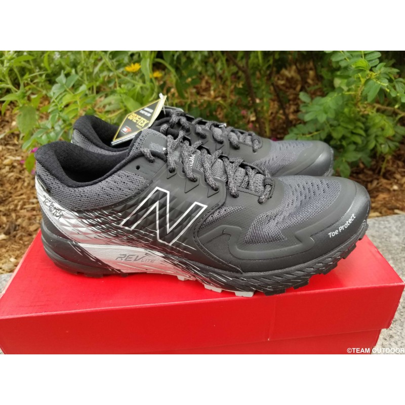 summit kom gtx new balance