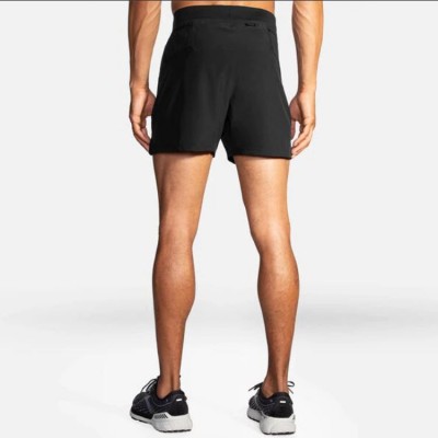 Short BROOKS Sherpa 5"...