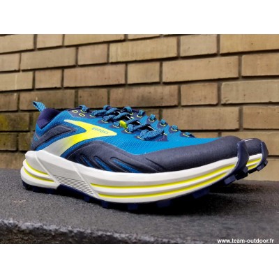 BROOKS Cascadia 16 Homme...