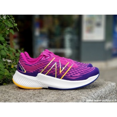 NEW BALANCE FuelCell Prism...