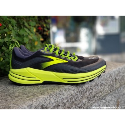 BROOKS Cascadia 16 Homme...