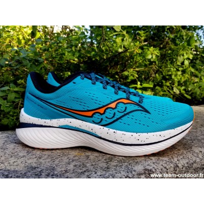 SAUCONY Endorphin Speed 3...