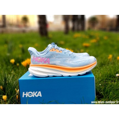 HOKA Clifton 9 Wide Femme...