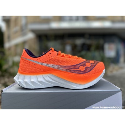 SAUCONY Endorphin Pro 4...