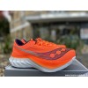 SAUCONY Endorphin Pro 4...