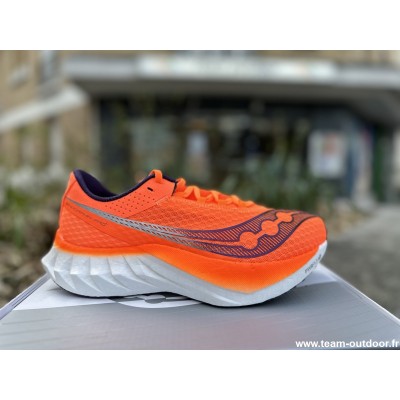 SAUCONY Endorphin Pro 4...