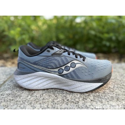 SAUCONY Triumph 22 Homme...