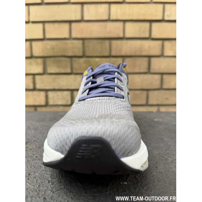 NEW BALANCE Fresh Foam X...