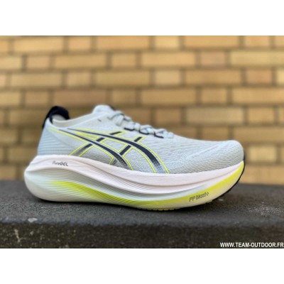ASICS Gel Nimbus 27 Homme...