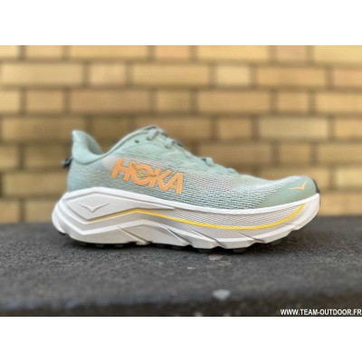 HOKA Challenger 8 Femme...