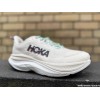 HOKA Skyflow Femme rose...
