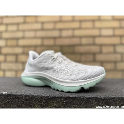 SAUCONY Kinvara 16 Femme...