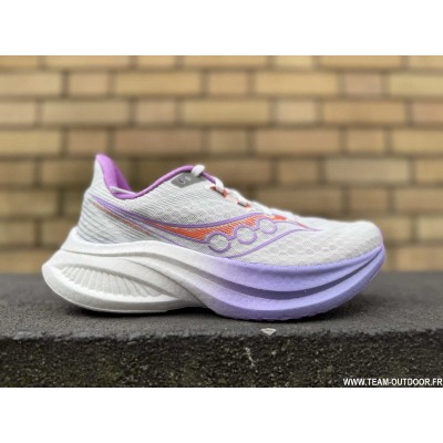 SAUCONY Endorphin Speed 5...