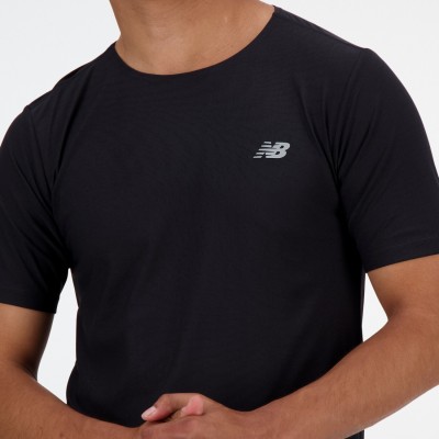 Tee-Shirt NEW BALANCE...