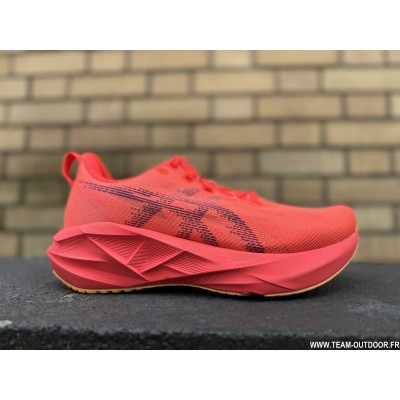 ASICS Novablast 5 Homme...