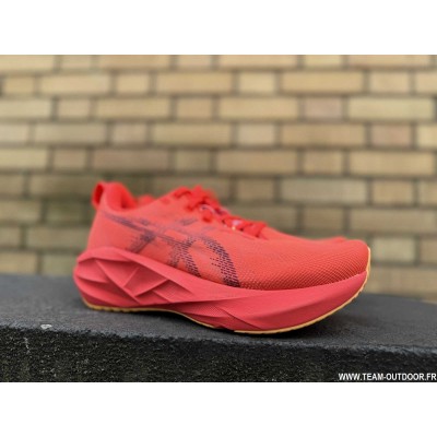 ASICS Novablast 5 Homme...