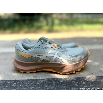 ASICS Fuji Lite 6 Femme...