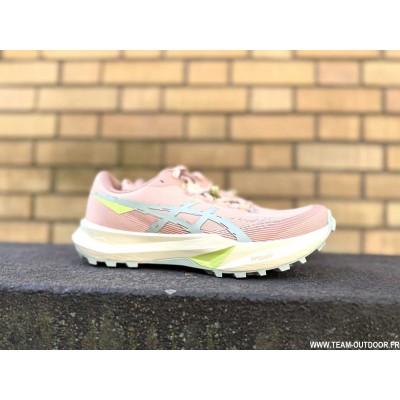ASICS Fuji Lite 6 Femme...