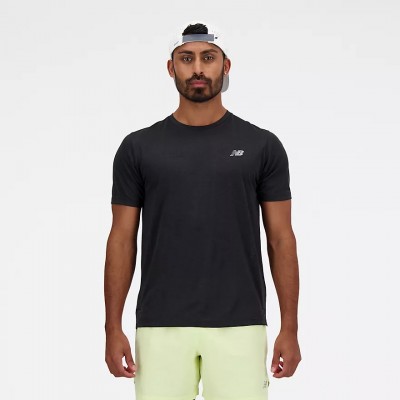 Tee-Shirt NEW BALANCE...