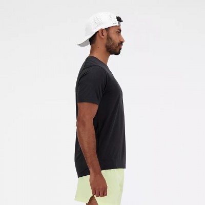 Tee-Shirt NEW BALANCE...