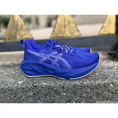 ASICS Novablast 5 Femme...