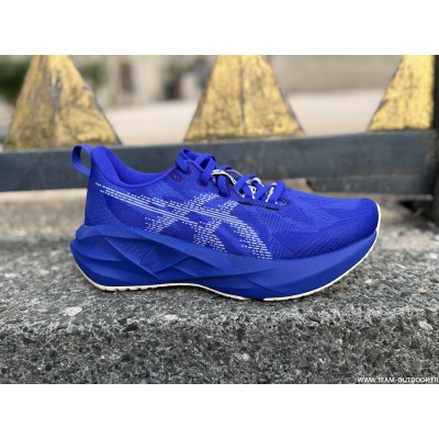 ASICS Novablast 5 Femme...