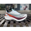 SAUCONY Endorphin Pro 5...