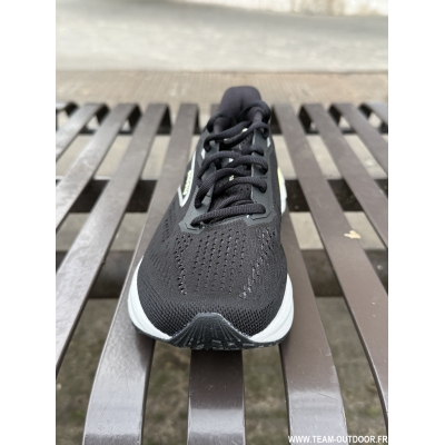 BROOKS Launch 12 Femme...