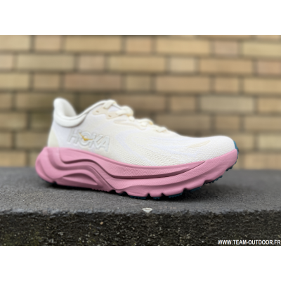HOKA Arahi 8 Femme...