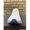 HOKA Arahi 8 Femme...