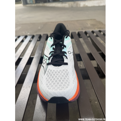 SAUCONY Endorphin Speed 5...