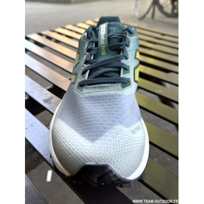 NEW BALANCE FuelCell Rebel...