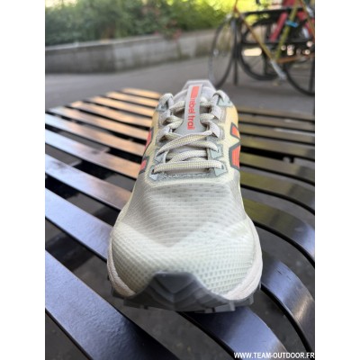 NEW BALANCE FuelCell Rebel...