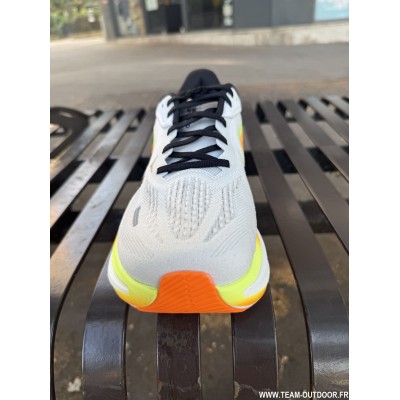 HOKA Clifton Pro Homme...