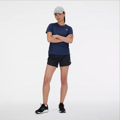 Tee-Shirt NEW BALANCE...