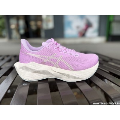 ASICS Novablast 6 Femme...
