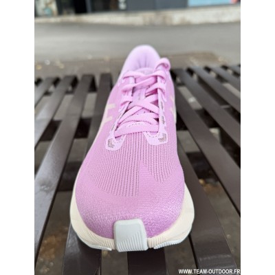 ASICS Novablast 6 Femme...