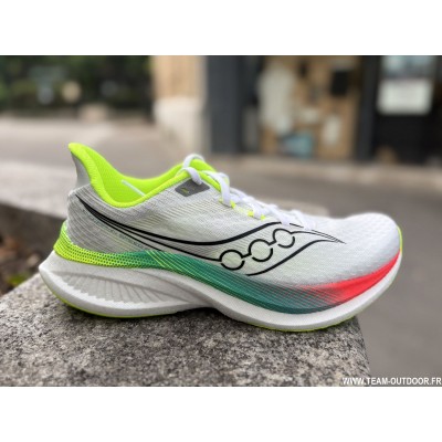 SAUCONY Endorphin Speed 5...