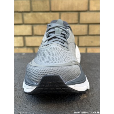 SAUCONY Hurricane 26 Homme...