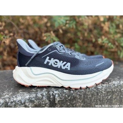 HOKA Arahi 9 Femme varsity...
