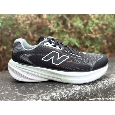 NEW BALANCE Fresh Foam X...