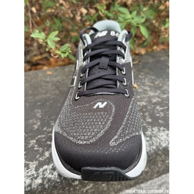 NEW BALANCE Fresh Foam X...